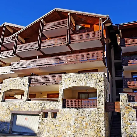 Apartment Le Chardonnet - A 200 M Des Psites Avec Belle Vue Mae-3278