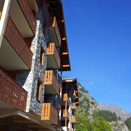 Résidence Le Chardonnet - à 200 M Des Psites Avec Belle Vue Mae-3278 * La Plagne